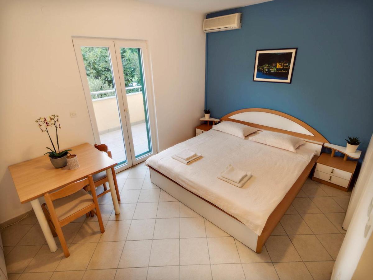 Apartments Zizic Vodice Quarto foto