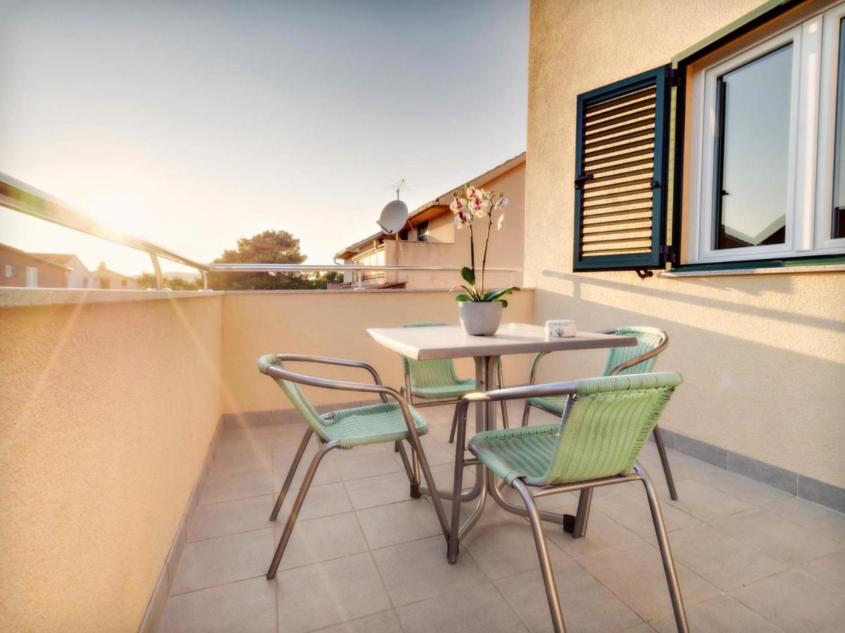 Apartments Zizic Vodice Quarto foto